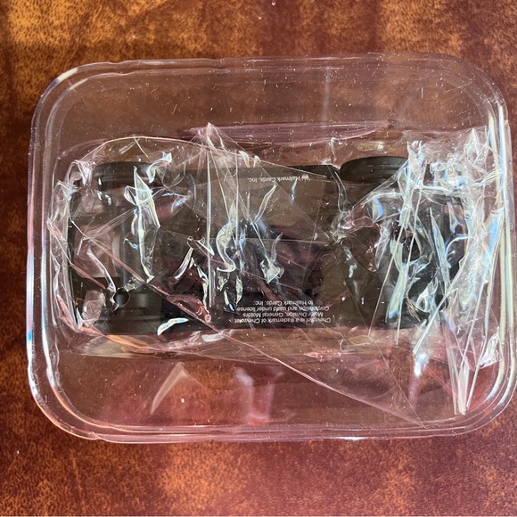 1932 Chevrolet Standard Sports Roadster - 2nd in Collectors’ Series - Die-cast - Picture 6 of 9